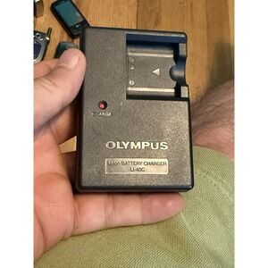 OLYMPUS Li-ion  Li-40C battery charger charging power supply cable